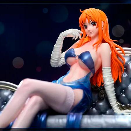 Nami the Cat Burglar Sofa