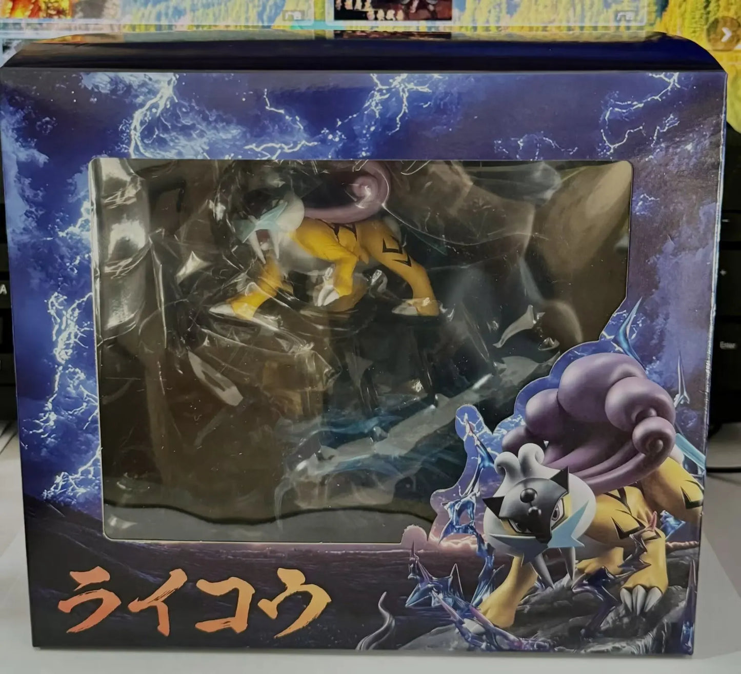 Raikou Legendary Pokémon Johto PUFF Studio PVC