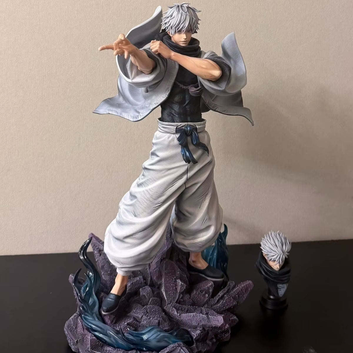 Statuetta Satoru Gojo Shinjuku Showdown Jujutsu Kaisen PVC