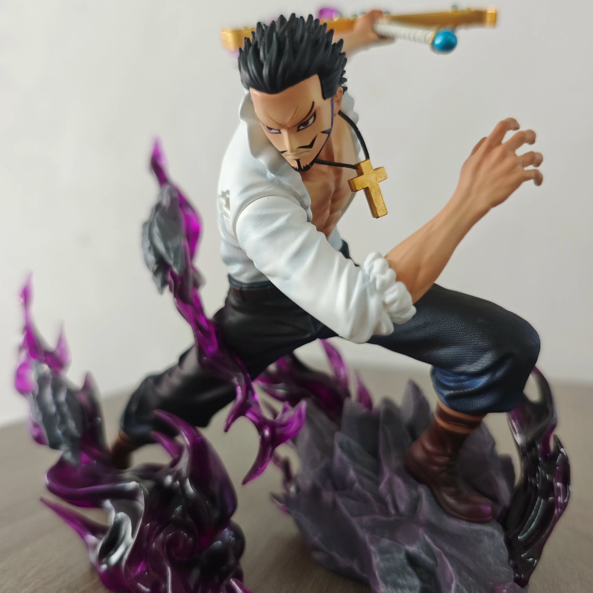 ONE PIECE figurine Dracule Mihawk BWFC Banpresto ONE PIECE figurine Dracule Mihawk BWFC Banpresto