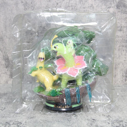 Meganium Evolution Line Chikorita, Bayleef, Meganium EGG Studio PVC