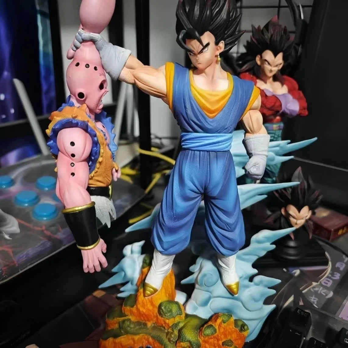 Super Vegeto vs Buu Clouds Studio GK PVC